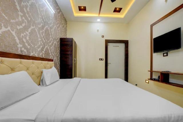 Hotel Sun Palace Udajpur Zewnętrze zdjęcie