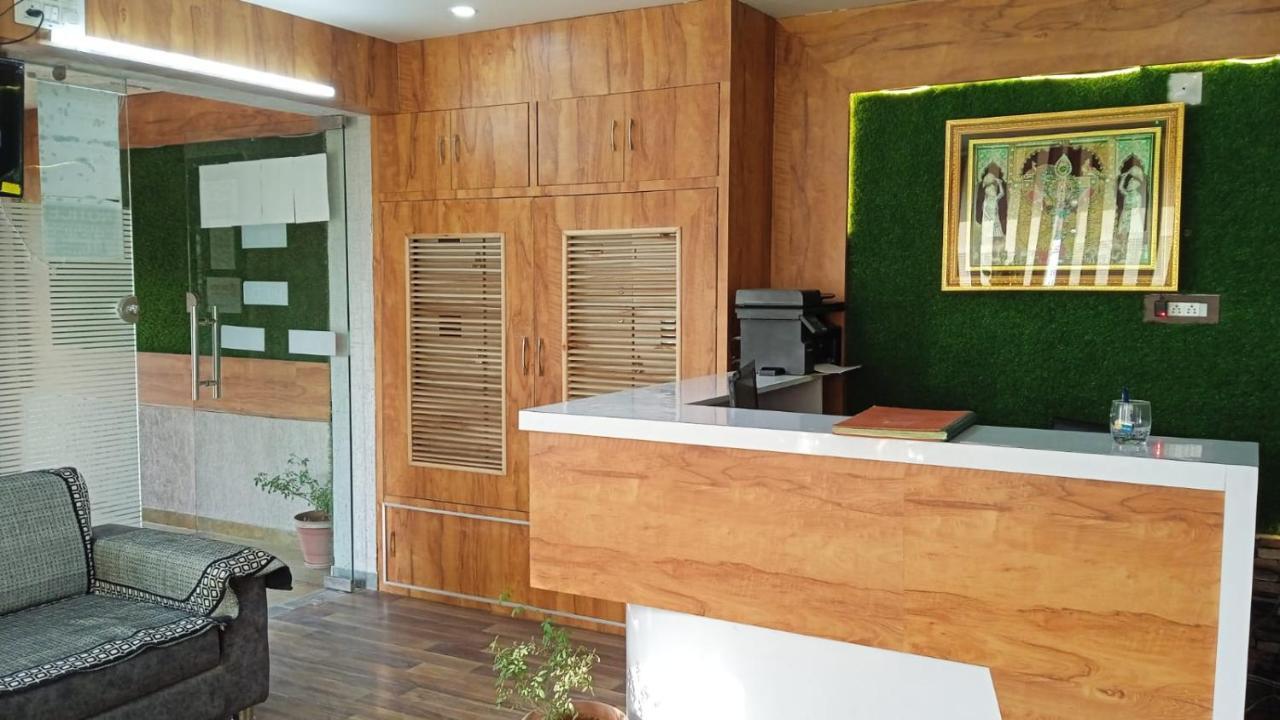 Hotel Sun Palace Udajpur Zewnętrze zdjęcie